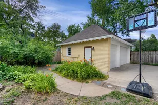 1912 Irving Ave S, Minneapolis, MN 55403 - Photo 74
