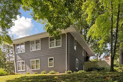 5107 Woodhill Road, Minnetonka, MN 55345 - Photo 8