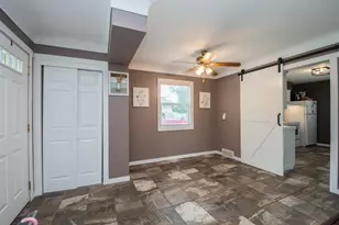 2007 6th St S, Moorhead, MN 56560 - Photo 8