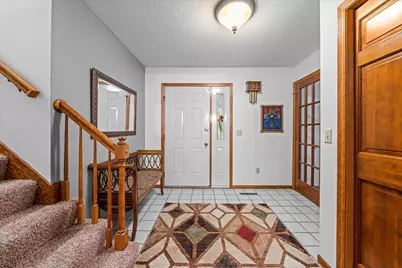 410 River Hills Road, River Falls, WI 54022 - Photo 4