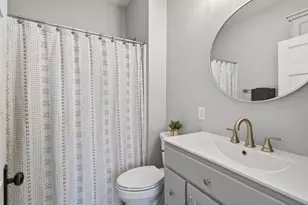 306 N Division St, Roberts, WI 54023 - Photo 20