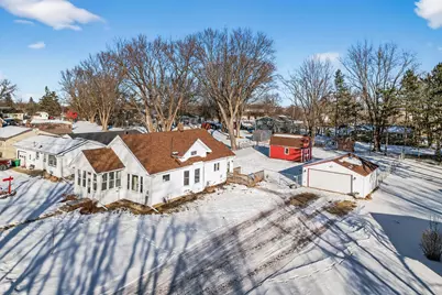 306 N Division Street, Roberts, WI 54023 - Photo 2