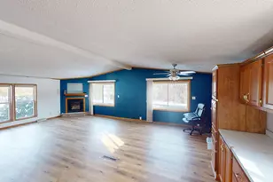 S3527 Bobcat Trl, Fountain City, WI 54629 - Photo 6