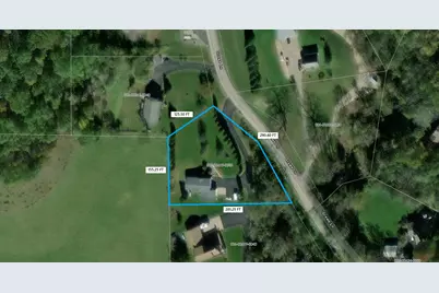 S3527 Bobcat Trail, Fountain City, WI 54629 - Photo 2