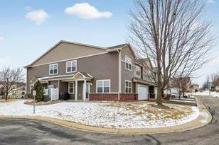 5059 Cherrybark Ln SE, Rochester, MN 55904 - Photo 2