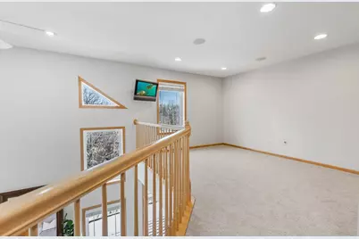 15561 Lilac Drive, Eden Prairie, MN 55347 - Photo 18