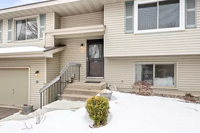 4227 Goldenrod Lane N, Plymouth, MN 55441 - Photo 2