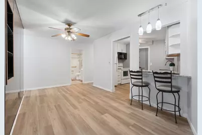 2690 Oxford Street N #209, Roseville, MN 55113 - Photo 4