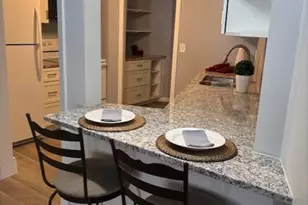 2690 Oxford St N, Roseville, MN 55113 - Photo 2