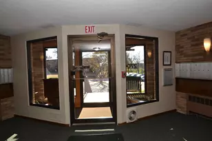 2690 Oxford St N, Roseville, MN 55113 - Photo 6