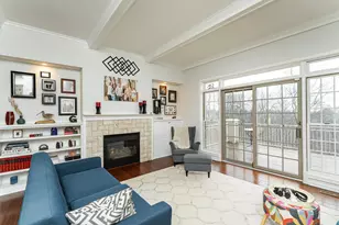 2011 Baihly Heights Dr SW, Rochester, MN 55902 - Photo 4