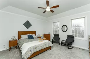 2011 Baihly Heights Dr SW, Rochester, MN 55902 - Photo 14