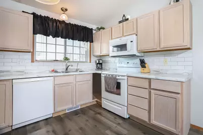 6088 23rd Street S, Fargo, ND 58104 - Photo 8