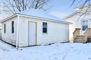 714 E Mark St, Winona, MN 55987 - Photo 14