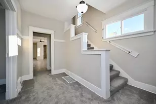 714 E Mark St, Winona, MN 55987 - Photo 6