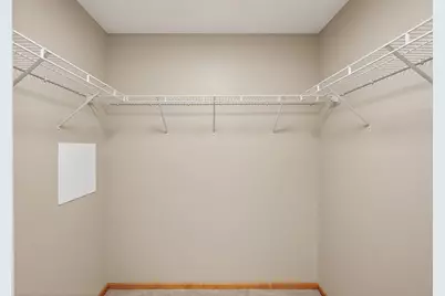 879 Braunworth Court, Chaska, MN 55318 - Photo 24