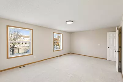 879 Braunworth Court, Chaska, MN 55318 - Photo 22