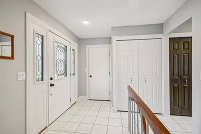 9545 Garrison Way, Eden Prairie, MN 55347 - Photo 12