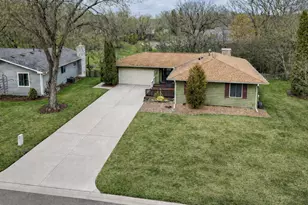 9545 Garrison Way, Eden Prairie, MN 55347 - Photo 1