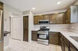 9545 Garrison Way, Eden Prairie, MN 55347 - Photo 16