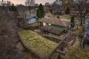 9545 Garrison Way, Eden Prairie, MN 55347 - Photo 36