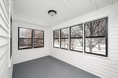 1651 Thomas Avenue N, Minneapolis, MN 55411 - Photo 2