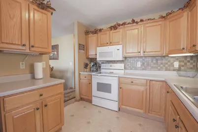 4650 Lakeview Drive, Cushing, MN 56443 - Photo 8