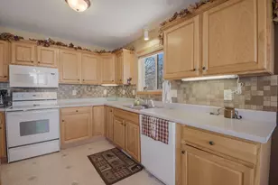 4650 Lakeview Dr, Cushing, MN 56443 - Photo 8