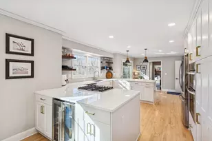 4108 Dublin Dr, Minnetonka, MN 55345 - Photo 6