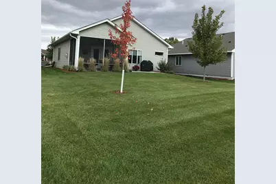 1003 Golden Way NW, Isanti, MN 55040 - Photo 2