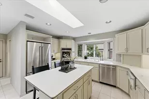 7726 Lochmere Terrace, Edina, MN 55439 - Photo 4