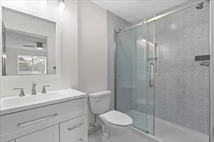 425 W 8th St, New Richmond, WI 54017 - Photo 12