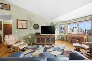 4646 44th Ave S, Fargo, ND 58104 - Photo 4