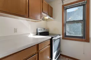 695 Hague Ave, Saint Paul, MN 55104 - Photo 12