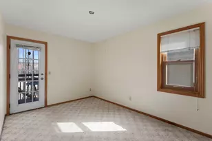 695 Hague Ave, Saint Paul, MN 55104 - Photo 16