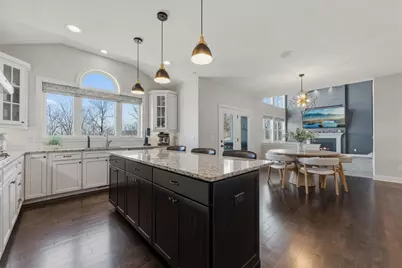 9889 Frederick Place, Eden Prairie, MN 55347 - Photo 10