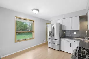 561 Bennett Dr NE, Fridley, MN 55432 - Photo 4