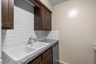 5535-5537 Lindsay St, Golden Valley, MN 55422 - Photo 6