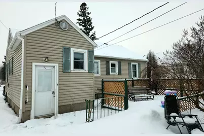 910 11th Street, International Falls, MN 56649 - Photo 4