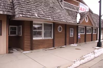 112 S Farwell Street, Verndale, MN 56481 - Photo 2