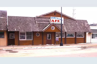 112 S Farwell Street, Verndale, MN 56481 - Photo 1