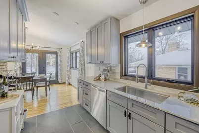 1747 Ford Parkway, Saint Paul, MN 55116 - Photo 4