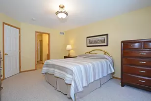 6463 Brook Ln, Savage, MN 55378 - Photo 10