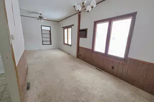 148 Beaulieu St W, Motley, MN 56466 - Photo 4