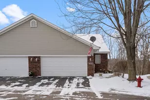 8042 Autumn Ridge Way, Chanhassen, MN 55317 - Photo 1