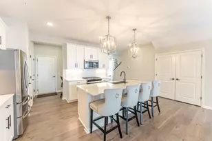 173 Junco Rd N, Lake Elmo, MN 55042 - Photo 2