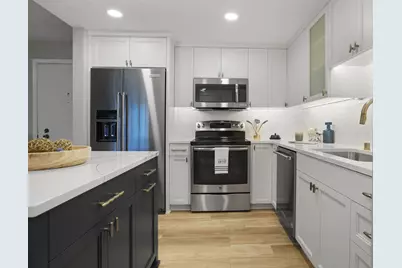 4075 W 51st Street #302, Edina, MN 55424 - Photo 2