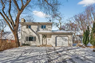 250 20th Ave S, South Saint Paul, MN 55075 - Photo 1
