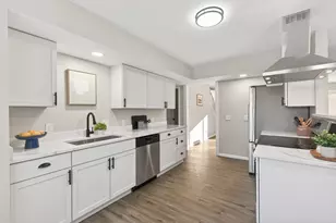 250 20th Ave S, South Saint Paul, MN 55075 - Photo 14