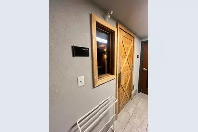 433 S 7th Street #1912, Minneapolis, MN 55415 - Photo 6